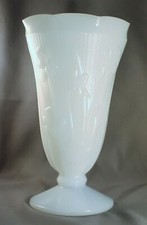 Vintage Milk Glass Vase Jeanette Iris & Herringbone Pattern EUC picture
