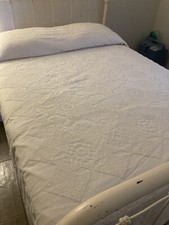 Bates Mills C. 1953 Chenille Bedspread picture