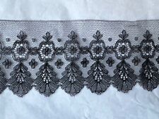 Stunning Antique Handmade CHANTILLY LACE Edging 200cm by 9.5cm picture