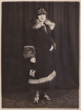 1923 Press Photo Broadway Actress Edna Goodrich making debut in Paris, France picture