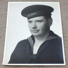 Vintage WW2 Era US Navy Sailor Portrait Photo Enlisted Dress Blues 1940s USN picture