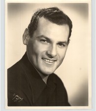 San Carlo OPERA Co. Tenor JOHN CORTAY Portrait 1950 Press Photo James Abresch picture