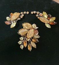 Lot Vintage JUDY LEE Earrings & Brooch Reverse Carved Rhinestones Topaz CLIP ONs picture
