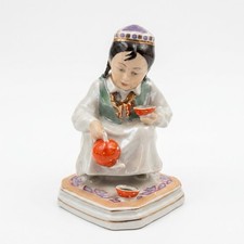 VTG Dulevo Soviet Porcelain Uzbek Girl w/ Tea Figurine 1958 USSR (see condition) picture