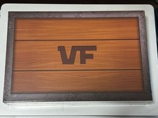 VEEFRIENDS TREASURE CHEST NEW SEALED BOX. Could Pull Black Cat Gemstone Pin 18K picture