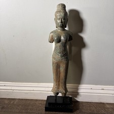 VINTAGE ASIAN STATUETE (18 inch tall by 5 inch wide) Is Heavy & Beautiful picture