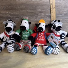 Chick-Fil-A 4 Collectible Cow Plush Lot Tourist Christmas Hiking EUC picture