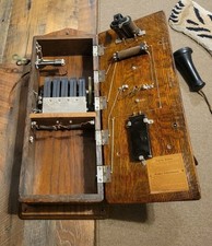 Early Leich Co Electric Antique Hand-Crank Oak Wall Phone W All Internal  Parts  picture