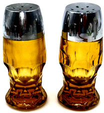 Vtg Viking Amber Glass Georgian Honeycomb Salt Pepper Shakers Set Retro picture