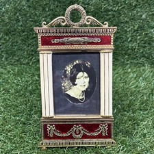 AUTHENTIC TERRAGRAFICS GOLD GILT RED ENAMEL RUSSIAN INSPIRED PICTURE FRAME 1989 picture