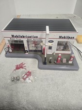 vintage mobil gas service station clock, lighting works, clock does not, in box picture