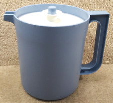 Nice Vintage Tupperware 1574 Light Blue 1.5 Qt Pitcher With Push Button Lid picture