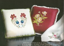 Embroidery How To Book 12 pages Transfers Beginners Instruction Guide Vtg J63 picture