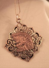Striking Openwork Heart Swirled Trojan Warrior Head Goldtone Pendant Necklace picture