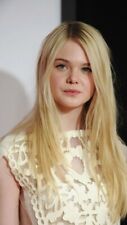 Elle Fanning   Actress Sexy  Model glossy photo 8.5x11 - 8272774 picture