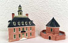 Goedewaagen Delft Hand Painted Royal Williamsburg Governor Palace & The Magazine picture