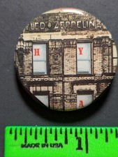 Vintage 1983 Led Zeppelin Rock Music Pinback Pin picture