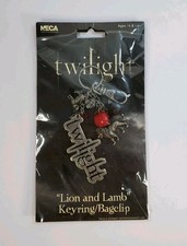 NECA Twilight “Lion and Lamb” Keyring / Bag Clip – Official Movie Merchandise picture