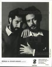 Press Photo Guitarists Sergio and Odair Assad - lrp54875 picture