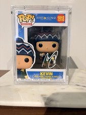 Funko Pop Kevin #1918 Signed by Macaulay Culkin MAS COA W/ Hard Stack Protector picture