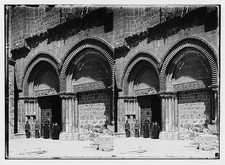 Photo:Various results of the war,British guard at the Church of the Holy picture