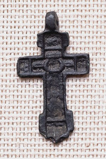 RARE ANTIQUE c. LATE 1500s - EARLY 1600s RUSSIAN ORTHODOX CRUCIFIX PENDANT 648 picture