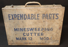 WWII USN Navy EXPENDABLE PARTS Minesweeping Cutter Mark 12 Mod 1, Chest / Box picture