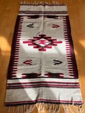Antique Dine' (Navajo) Rug Details in the description picture