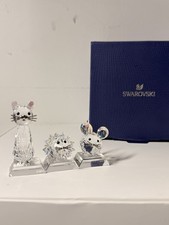 Swarovski A.E. Set 2020 3 Animals That Sit On Base. In Box.  picture