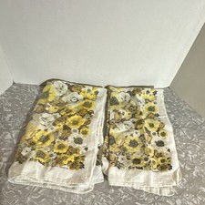 2 Vintage 1970s Floral Cotton Tea Towels Yellow White Green Brown sunflower picture