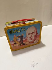 Vintage THERMOS 1974 KUNG FU METAL LUNCH BOX WITH THERMOS Excellent condition picture