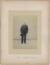 Original Photo c1900 - France - Nevers (Nièvre) - Our Concierge M. Pigeonnet picture