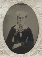 ORIGINAL - CIVIL WAR UNION WOMAN in EMBOSSED SLEEVE 1865 TINTYPE PHOTO picture