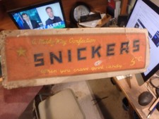 5A-vintage bottom of SNICKERS 5 cent box picture