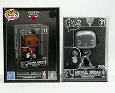 Funko POP NBA Chicago Bulls #11 Die-Cast Michael Jordan - Chase picture