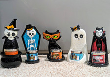 Complete 2014 ceramic Bath & Body Works Halloween Pedestal Set picture
