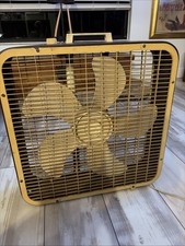 Vintage Lakewood 20'' box fan brown Model  3 Speed Look  Tested Read picture