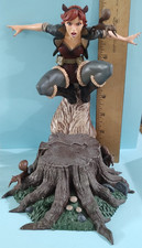 Marvel The Unbeatable Squirrel Girl Figure PVC Diorama Diamond Select Statue picture