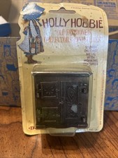 New 1976 Holly Hobbie Old Fashioned Collectors Miniatures #21 Ice Box picture