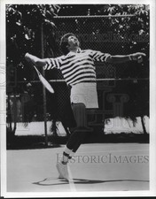 1976 Press Photo Tennis Player Arthur Ashe - nos08480 picture