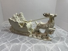 Mikasa Fine Porcelain Holiday Elegance Santa/Sleigh/Reindeer Gold Trim FK001/900 picture