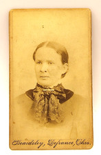 Identified Antique CDV - L. E. Beardsley - Defiance, Ohio - Catherine Troeger picture