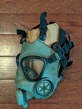 Vtg. M9A1 Military Field Protective Gas Mask picture