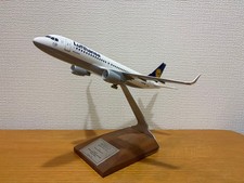 1/144 A320 Pacmin Lufthansa Model picture