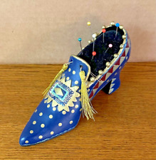 Vintage decorative Victorian-style ladies shoe-shaped pin cushion picture