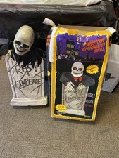 Halloween Prop Incredibly Rare FITCO TOMBSTONE WITH ANIMATED SKULL. Works Rare picture