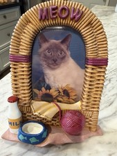 Vintage 1996 Malden MEOW Cat Photo Frame Hand Painted Basket Yarn Milk 90s picture