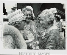 1965 Press Photo Mrs. William Fluhr, Mrs. Alfred Neff and Bertha Foster at event picture