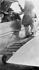 Two women and a child Victoria 1938 OLD PHOTO picture