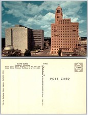 Mayo Clinic Plummer Building Rochester MN Postcard picture